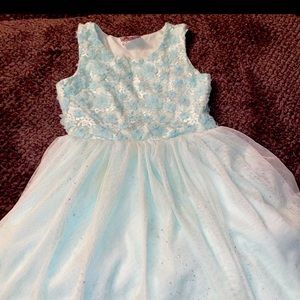 Beautiful girls size 4 dress